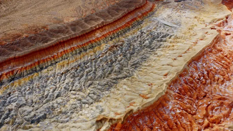 Inside Planet Earth: The 7 Layers Explained — From Crust To Inner Core (2026 Guide)